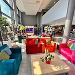 Campanile Metz Nord Woippy- Porte Du Luxembourg A31- Sortie 34- Parking Gratuit- Accueil De Nuit 酒店 沃伊皮