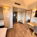 Campanile Metz Nord Woippy- Porte Du Luxembourg A31- Sortie 34- Parking Gratuit- Accueil De Nuit ホテル 3*