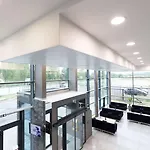 酒店 Campanile Metz Nord Woippy- Porte Du Luxembourg A31- Sortie 34- Parking Gratuit- Accueil De Nuit 沃伊皮