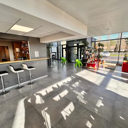 Hotel Campanile Metz Nord Woippy - Free Parking Woippy
