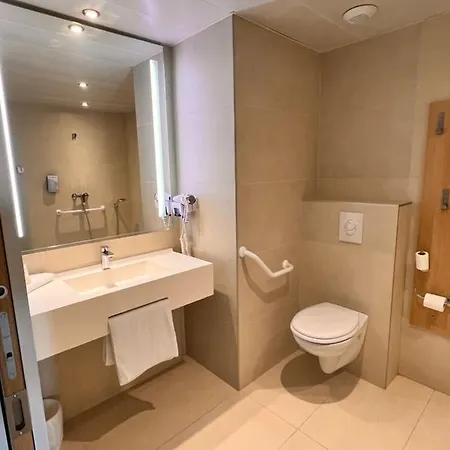 Campanile Metz Nord Woippy- Porte Du Luxembourg A31- Confort Climatise- Air Conditionning ホテル 3*
