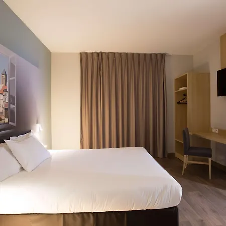 Campanile Metz Nord Woippy - Free Parking Hotel