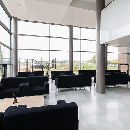 Campanile Metz Nord Woippy - Free Parking 3*