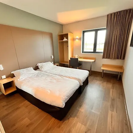 Hotel Campanile Metz Nord - Free Parking Woippy