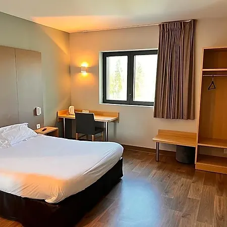 Campanile Metz Nord Woippy- Porte Du Luxembourg A31- Confort Climatise- Air Conditionning 3*
