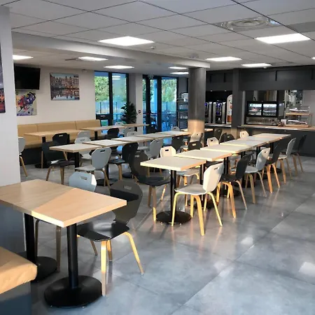 Campanile Metz Nord Woippy - Free Parking Hotel