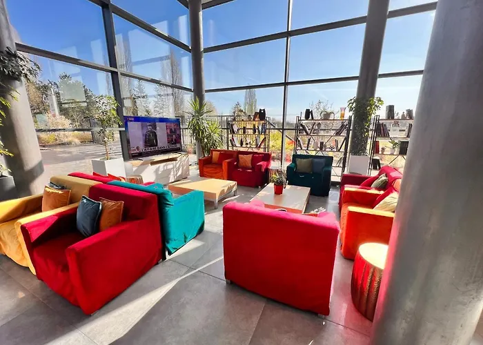 Campanile Metz Nord Woippy- Porte Du Luxembourg A31- Sortie 34- Parking Gratuit- Accueil De Nuit 3*