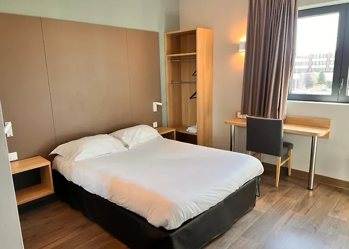 Hotel Campanile Metz Nord - Porte Du Luxembourg A31- Sortie 34- Parking Gratuit- Accueil De Nuit
