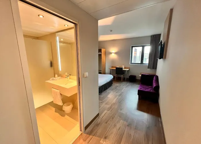 Hotel Campanile Metz Nord Woippy- Porte Du Luxembourg A31- Sortie 34- Parking Gratuit- Accueil De Nuit 3*