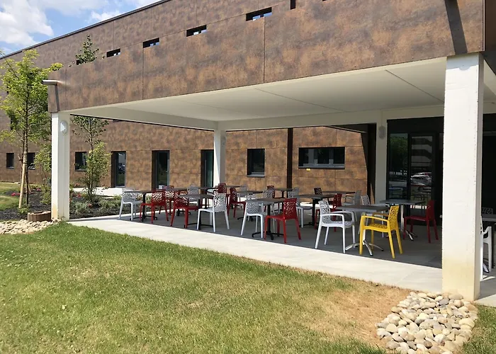 Campanile Metz Nord - Porte Du Luxembourg A31- Sortie 34- Parking Gratuit- Accueil De Nuit