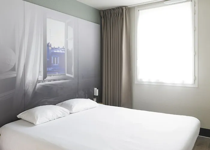 Campanile Metz Nord - Porte Du Luxembourg A31- Sortie 34- Parking Gratuit- Accueil De Nuit 3*